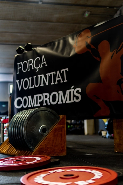 Força, Voluntat, Compromís